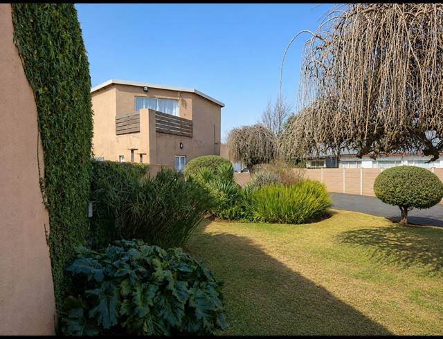 4 BEDROOM HOUSE FOR SALE IN HENLEY ON KLIP